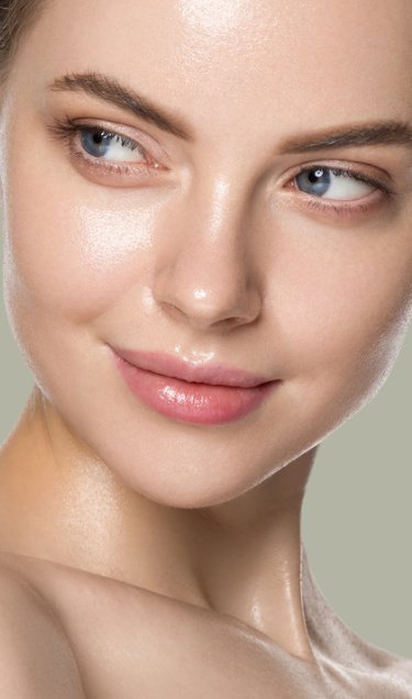 Kwas salicylowy i niacynamid w rutynie pielęgnacyjnej